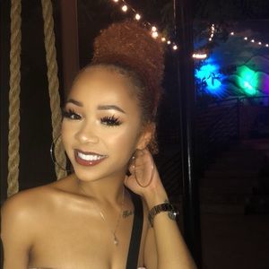 Meet your Posher, Anissa